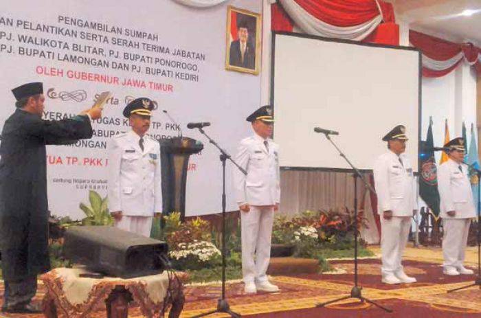 Gubernur Lantik Empat Pj Kepala Daerah di Jatim