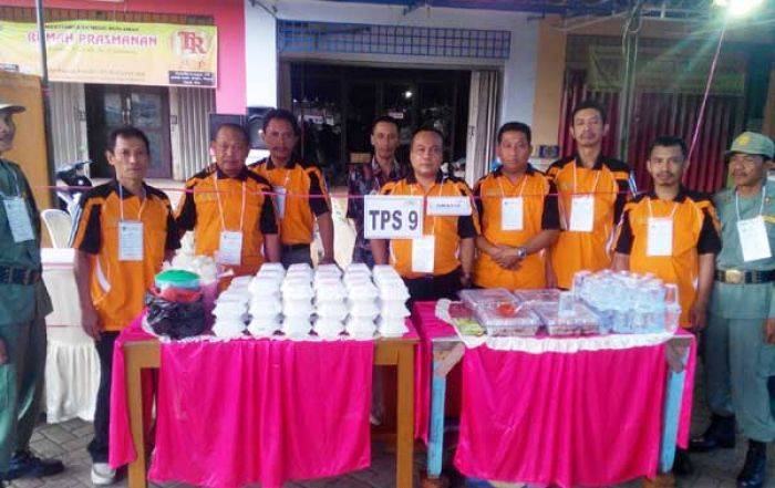 Pikat Pemilih Datang, TPS di Desa Ketajen Sidoarjo Sediakan Sarapan Gratis