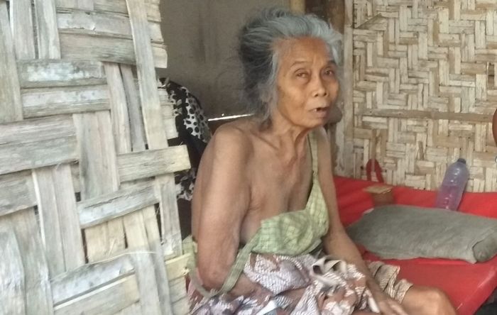 Hidup Sebatang Kara, Tunawicara, dan Lumpuh, Nenek di Jember ini Butuh Perhatian Pemerintah