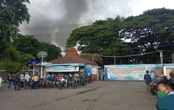 Gudang Limbah Pabrik Tekstil PT Mertex di Mojokerto Terbakar, Sejumlah Karyawan Luka-luka