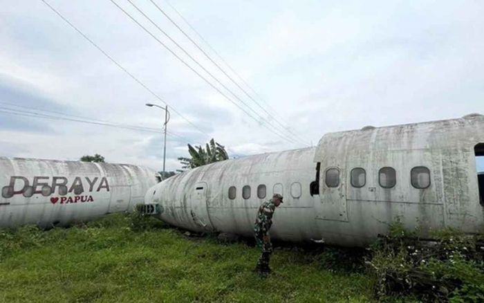 Bangkai Pesawat yang Berada di Mojokerto Ternyata Sengaja Didatangkan Untuk ini