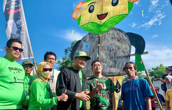 Wali Kota Pasuruan Buka Lomba Layang-Layang di Lapangan Sekargadung