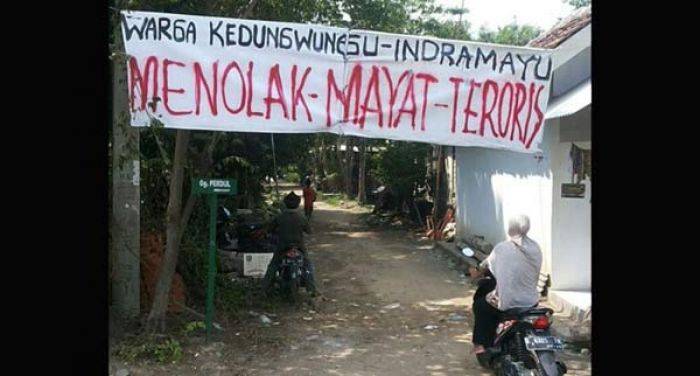 Jenazah Teroris Bom Sarinah Ditolak Warga Jenazah Teroris Bom Sarinah Ditolak Warga