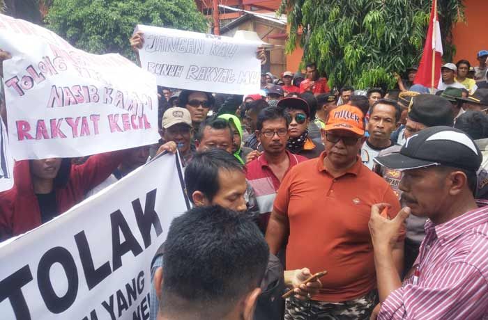 Ribuan Warga Watulimo Tolak Pembangunan Pelabuhan Niaga