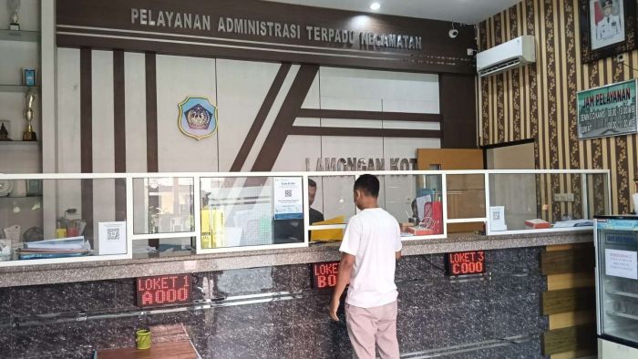 Layanan Adminduk di Kecamatan Lamongan Kota Buka saat Cuti Bersama Natal 2025