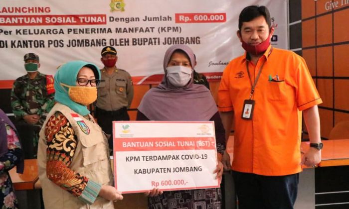 Bupati Jombang Launching BLT Kemensos