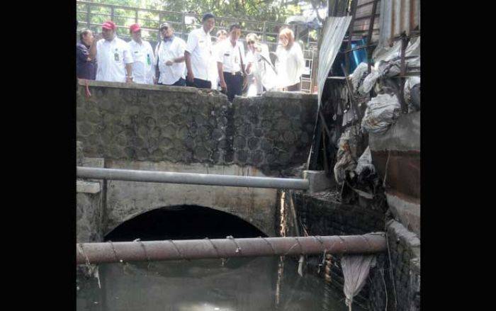 Tangani Kawasan Langganan Banjir, Dewan Sidoarjo Sidak Sungai Menyempit 