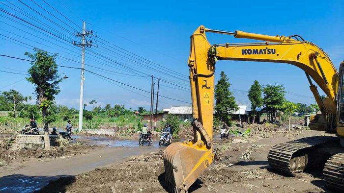 Desa Pranggang Diterjang Banjir Bandang Akibat Hujan Lebat di Lereng Gunung Kelud