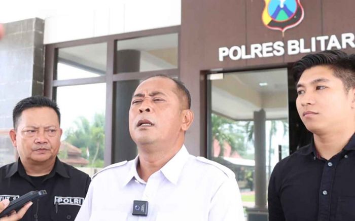 Polisi Buru Suami Pembacok Istri di Blitar