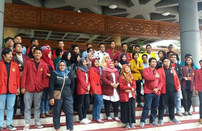 Ikatan Senat Mahasiswa Ekonomi Indonesia Se-Jatim Sampaikan Kegelisahan ke Dewan