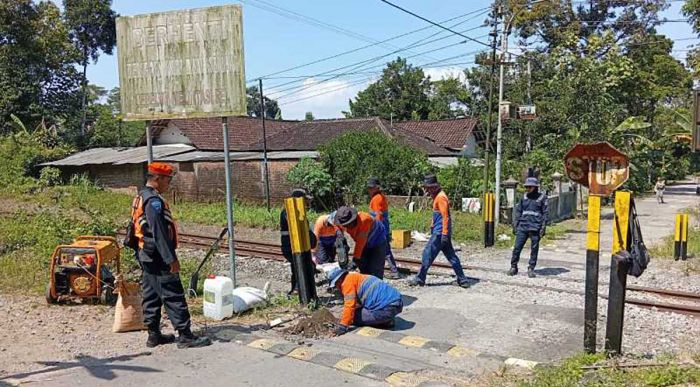 Cegah Kecelakaan, KAI Percepat Penataan Perlintasan di Malang
