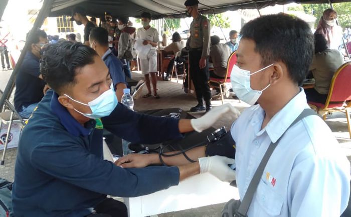 Bersama Polres Tuban, UTSG Sukseskan Program Vaksinasi 1 Juta per Hari