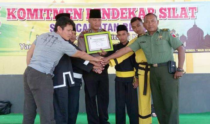 Antisipasi Kerusuhan, Polsek Rengel Bersama Pendekar Silat Teken Komitmen