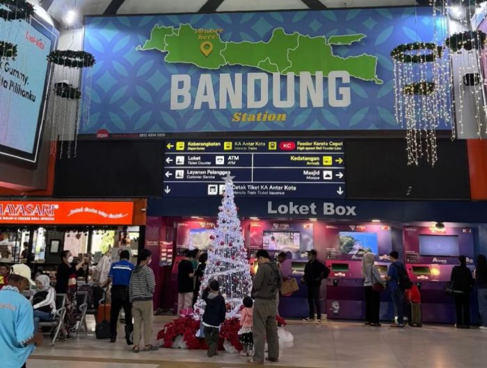 PT KAI Daop 2 Bandung Catat Okupansi Penjualan Tiket Jelang Nataru Sebanyak 44,9 Persen