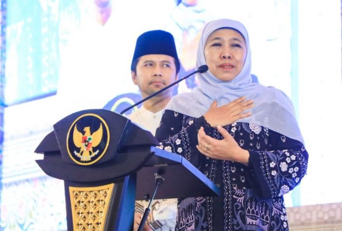 Erupsi Semeru Naik ke Level Awas, Gubernur Khofifah Imbau Warga Jaga Jarak Aman