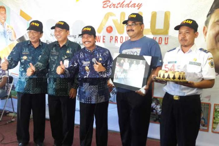 Ultah Ke-45, Kadishub AHW Didoakan Karirnya Makin Sukses oleh Bupati-Wabup Gresik