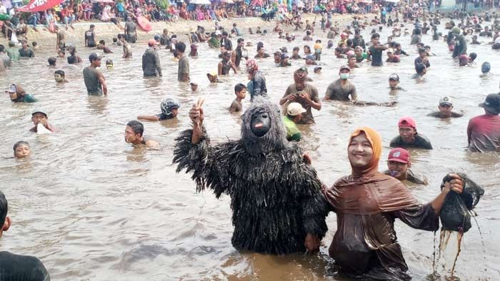 Ramaikan Gemarikan Di Tuban Ratusan Warga Merakurak Ikuti