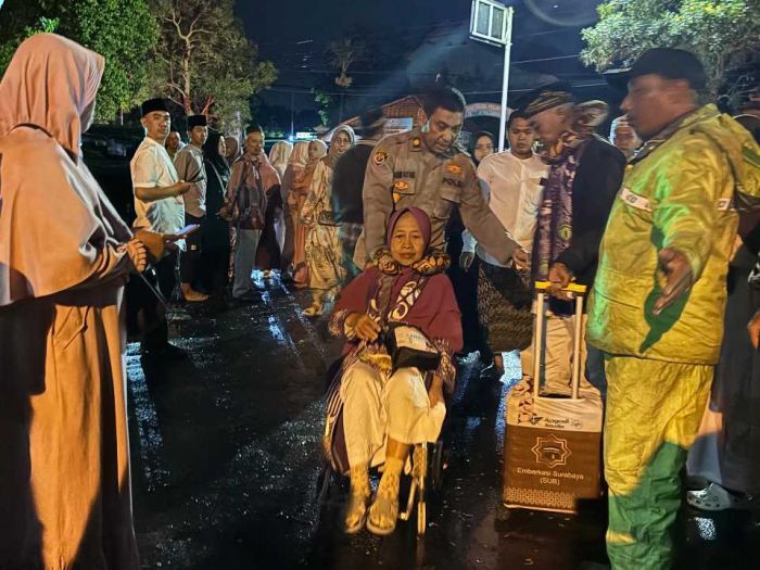 Polres Mojokerto Kota Kerahkan 124 Personel Pengamanan CJH ke Asrama Haji Sukolilo Polres Mojokerto Kota Kerahkan 124 Personel Pengamanan CJH ke Asrama Haji Sukolilo
