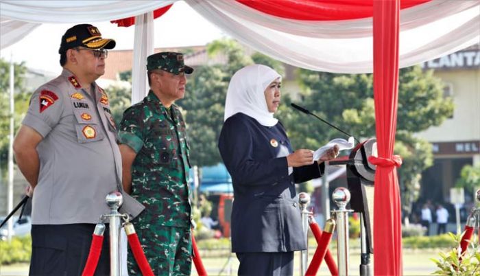 Gubernur Khofifah Pimpin Apel Gelar Pasukan Operasi Ketupat Tahun 2019