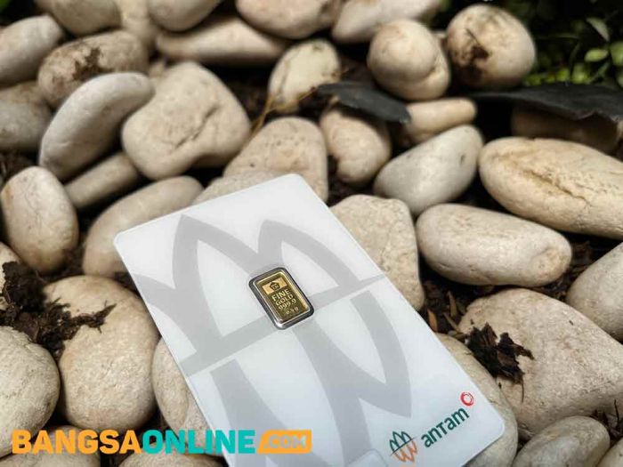 Naik Tipis, Simak Perubahan Harga Emas Antam Hari Ini 19 Agustus 2025