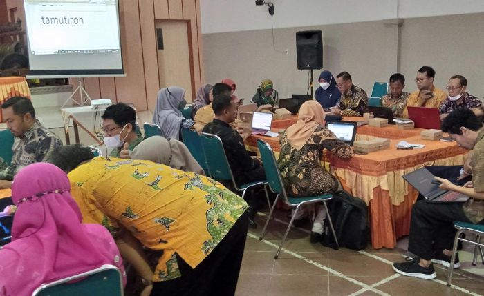 Kejar Sekolah Sehat se-Kabupaten Madiun, Dindikbud Adakan Workshop Adiwiyata
