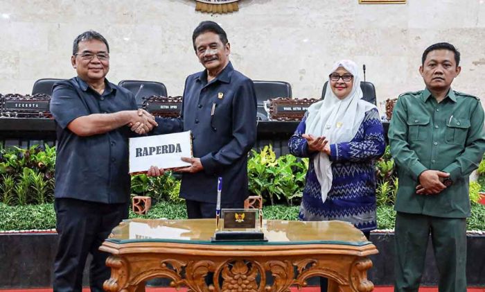 Tok! Raperda Pertanggungjawaban Pelaksanaan APBD Kota Kediri TA 2022 Resmi Disetujui Dewan