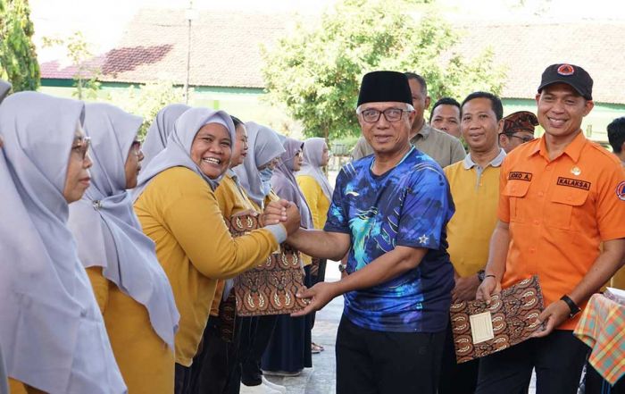 Kukuhkan SPAB SMPN 6 Kota Kediri, Gus Qowim Berharap Ada di Seluruh Sekolah Kukuhkan SPAB SMPN 6 Kota Kediri, Gus Qowim Berharap Ada di Seluruh Sekolah