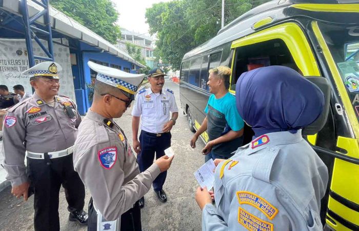 Satlantas Polres Pasuruan Gelar Ramp Check di Terminal Pandaan