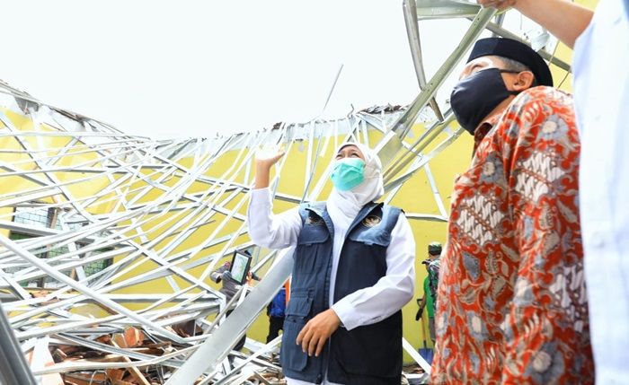 ​Pasca Gempa 6,1 M, Khofifah Minta Masyarakat Waspada Ancaman Bencana Lain