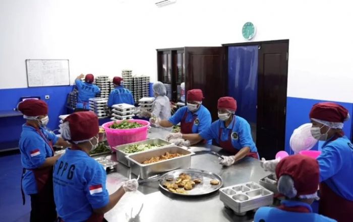 BGN Bantah Anggaran Bahan Makanan MBG Menu Ramadhan Rp15.000 per Porsi
