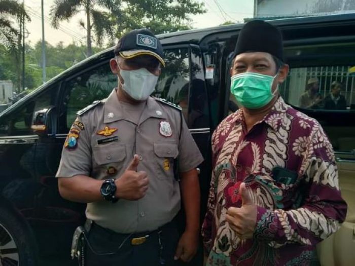 Banyak ​Satpam Berseragam Mirip Polisi, Warga Surabaya Kaget 