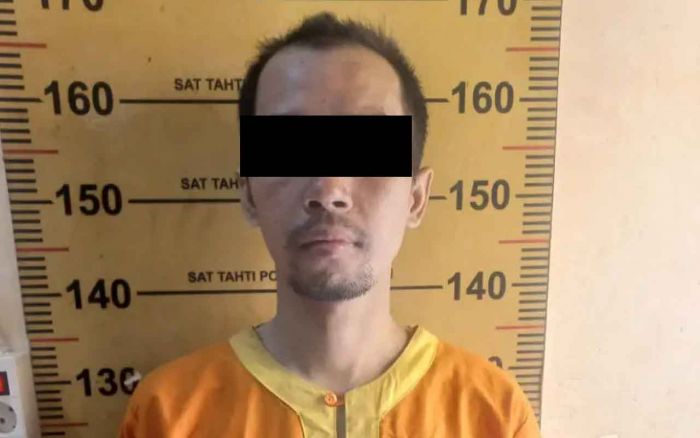 Diduga Gelapkan Dana Umrah Ratusan Juta, Polres Lamongan Amankan Warga Tuban Diduga Gelapkan Dana Umrah Ratusan Juta, Polres Lamongan Amankan Warga Tuban