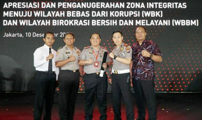 Polres Jombang Raih Penghargaan WBK 2019