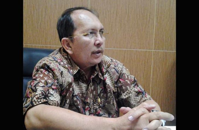 Tunjangan Transportasi Cair, Anggota Dewan Harus Segera Kembalikan Mobil Dinas Tunjangan Transportasi Cair, Anggota Dewan Harus Segera Kembalikan Mobil Dinas