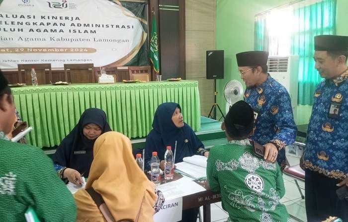  Kemenag Lamongan Gelar Evaluasi Kinerja Penyuluh Agama