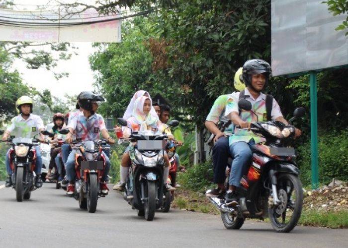 Dilarang, Pelajar SMA Ngawi Tetap Konvoi 