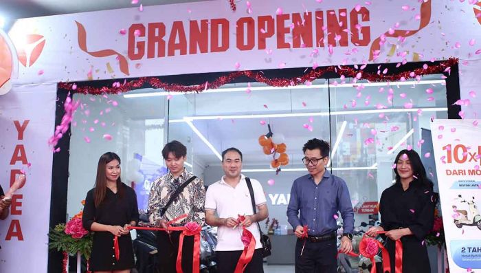 Yadea Resmikan Dealer 045 di Malang, Dorong Masyarakat Beralih ke Motor Listrik Ramah Lingkungan Yadea Resmikan Dealer 045 di Malang, Dorong Masyarakat Beralih ke Motor Listrik Ramah Lingkungan