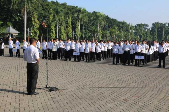 Tak Ikut Apel, 225 ASN Pemkab Gresik Dihukum Jemur