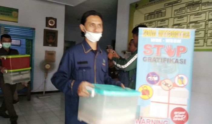 Dugaan Korupsi Rp 4,1 M, Kejaksaan Mojokerto Geledah Kantor Dinas Pertanian