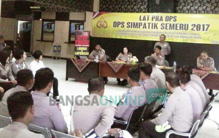 Tekan Angka Laka, Polres Gresik Gelar Operasi Simpatik Semeru 2017