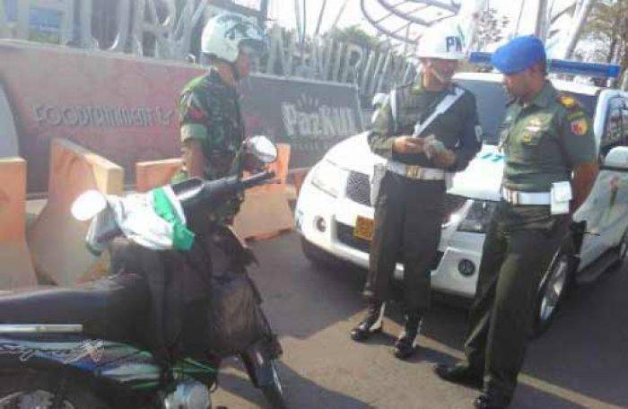 Warga Sipil Gunakan Atribut TNI di Sidoarjo Dirazia