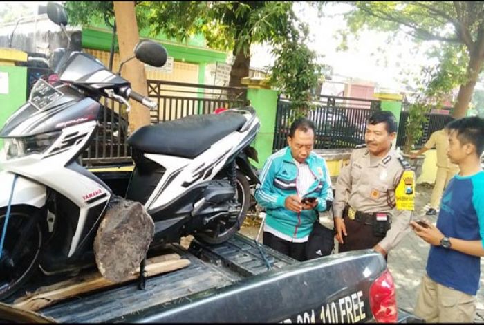 Seorang Pemuda Ditemukan Tewas di Pinggir Jalan Areal Kebun Tebu Sumobito