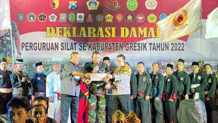 Bacakan Ikrar Damai, 18 Perguruan Silat Kukuhkan Dandim 0817/Gresik Sebagai Ketua IPSI