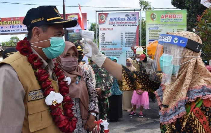 Pemkab Mojokerto Gelontorkan APD dan Logistik Kampung Tangguh di Pacet