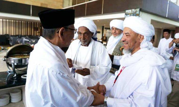KH Hasyim Muzadi: Dunia Islam Pecah Akibat Syiah-Wahabi, Aswaja Bukan untuk Nyerang 