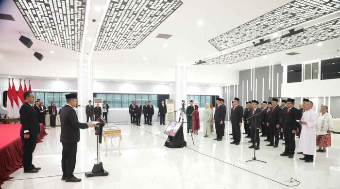 Lantik 804 Pejabat, Menteri ATR/BPN Tegaskan Rotasi sebagai Penguatan Organisasi Lantik 804 Pejabat, Menteri ATR/BPN Tegaskan Rotasi sebagai Penguatan Organisasi