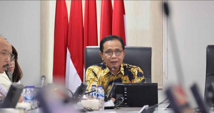 Sekjen Kementerian ATR/BPN Tekankan Akuntabilitas dan Efektivitas di Rapat Evaluasi Proyek ILASP Sekjen Kementerian ATR/BPN Tekankan Akuntabilitas dan Efektivitas di Rapat Evaluasi Proyek ILASP