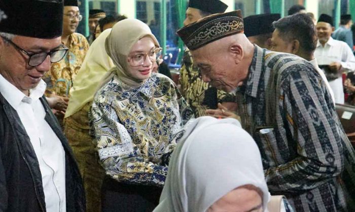 Wali Kota Kediri Ajak Seluruh Elemen Masyarakat Perkuat Kerukunan Sambut Hari Jadi ke-1146 Wali Kota Kediri Ajak Seluruh Elemen Masyarakat Perkuat Kerukunan Sambut Hari Jadi ke-1146