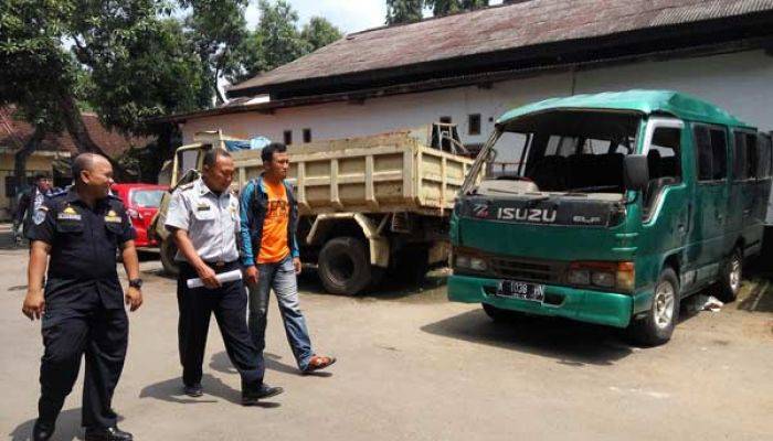 KNKT Ikut Selidiki Kecelakaan Maut Elf Vs Mobilio di Bojonegoro