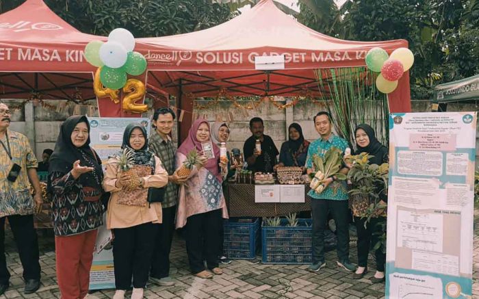 Fakultas Pertanian Uniska Gelar Bazar di Peringatan HUT ke-42